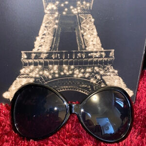 Vintage Oversized black  sunglasses